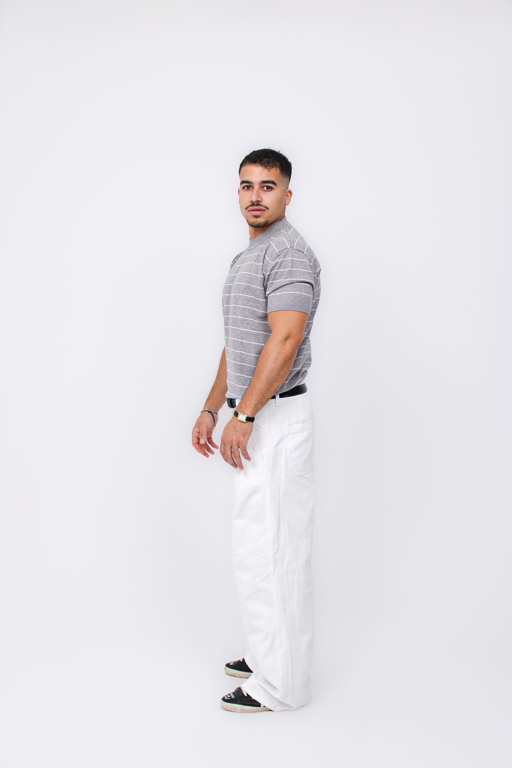 Gray stripped tee