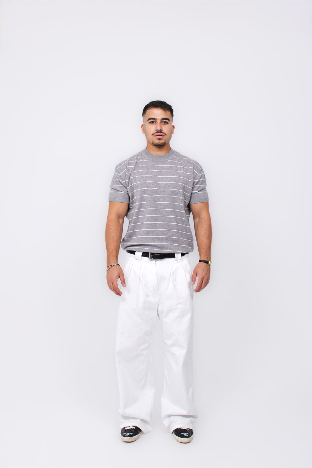Gray stripped tee