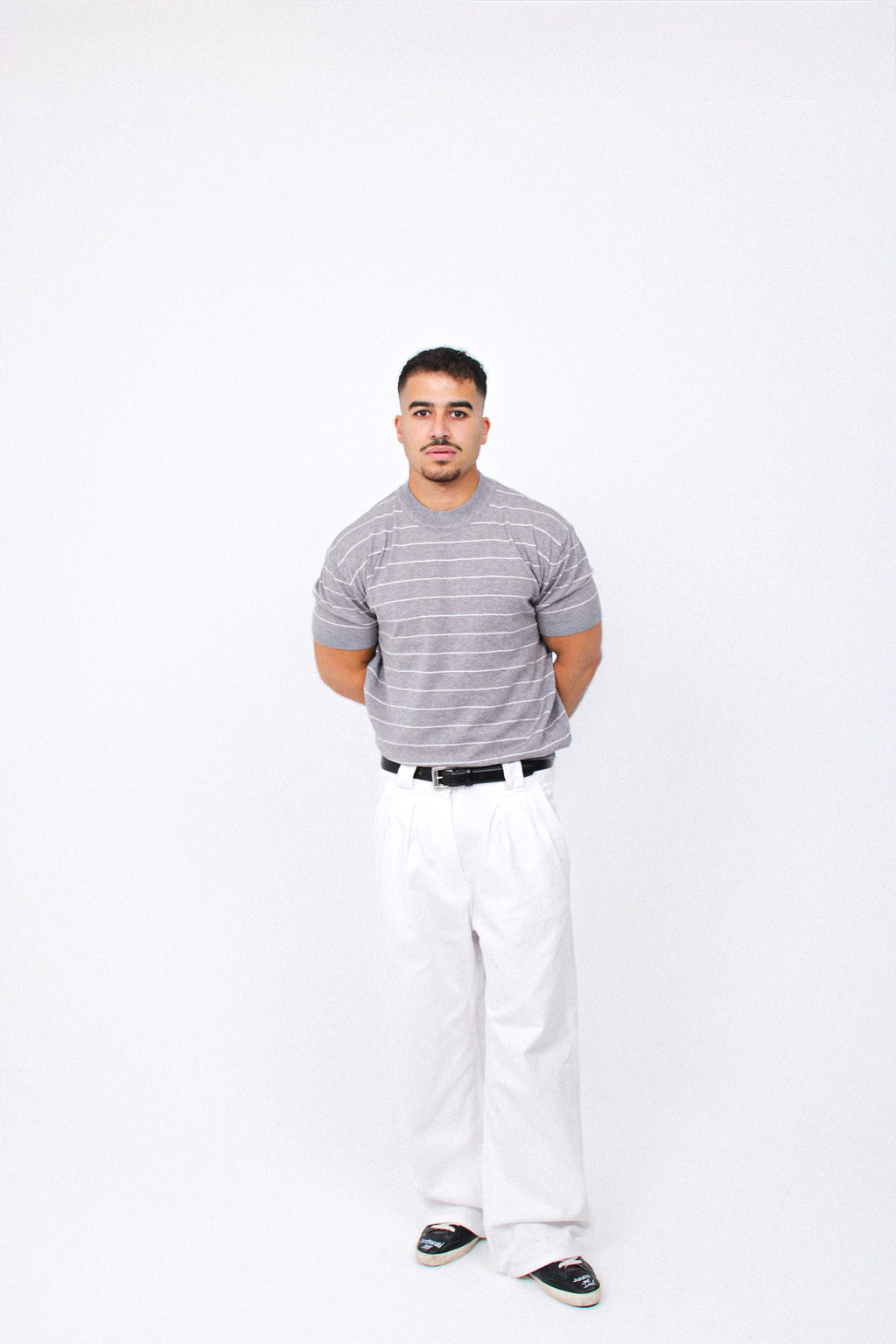 Gray stripped tee